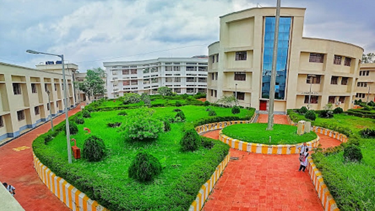 college  image